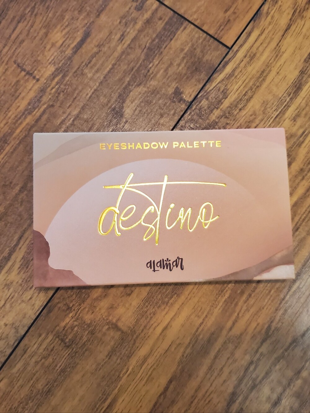 Alamar Cosmetics Destino 10 Pan Eyeshadow Palette New - Picture 3 of 4